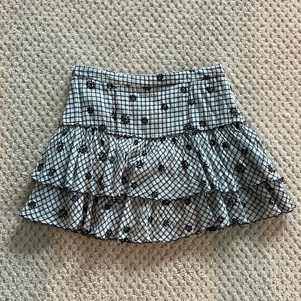 black and white flower skirt